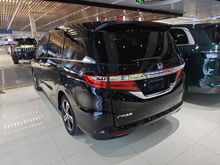 Odyssey 2015 Facelift 2.4L Smart photo 4