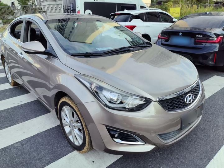 Elantra 2016 1.6L AT Premium photo 3