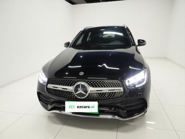 GLC 2020 Facelift GLC 260 L 4MATIC Dynamic photo 2