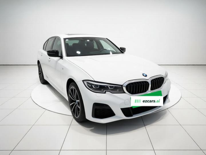 3 Series 2022 325Li M Sport Package photo 3