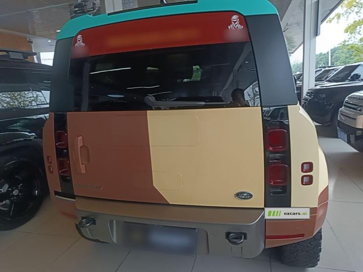 Defender 2025 90 3.0T P400 X-Dynamic HSE photo 5