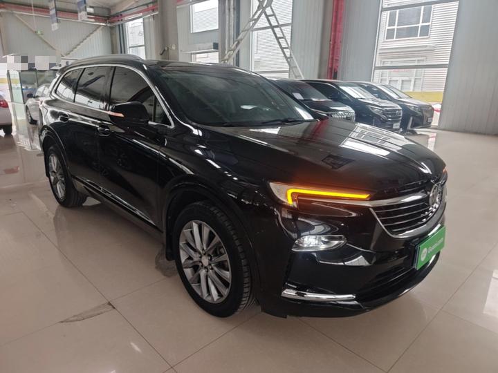 2020 28T AWD Premium photo 3