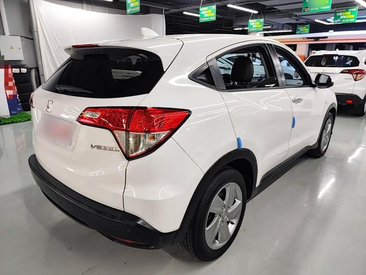 Vezel 2020 1.5L CVT Elite photo 4