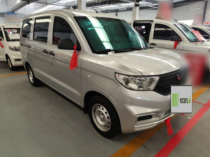 Wuling Hongguang V 2022 1.5L LAR photo 5