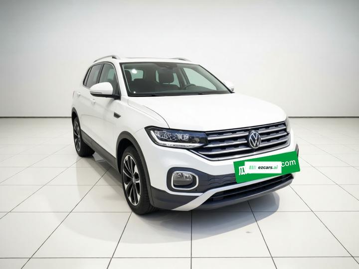 2020 1.5L AT photo 3