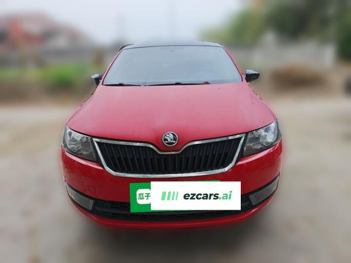 Rapid Spaceback 2016 Facelift 1.6L AT photo 2