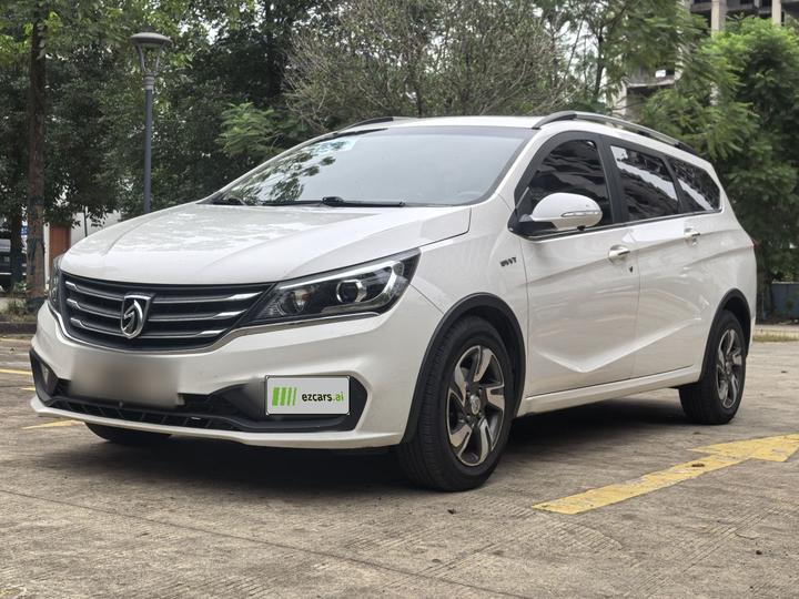 310W 2017 1.5L MT Luxury China V