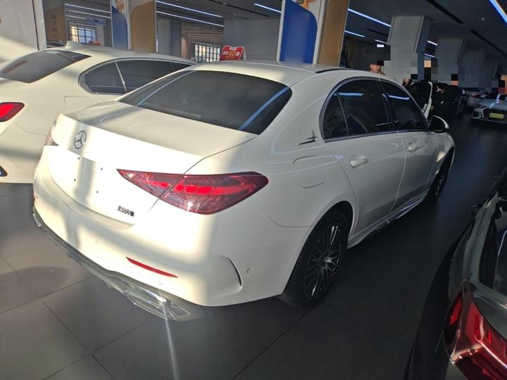 C-Class 2023 Facelift C 200 L Sport photo 6
