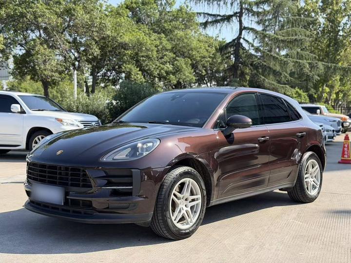 2018 Macan 2.0T