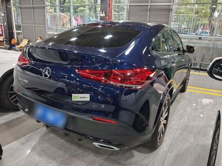 GLE Coupe GLE 350 4MATIC Coupe SUV Luxury photo 4