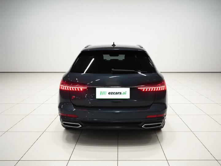 A6 Imported 2022 Avant 45 TFSI Dynamic photo 3