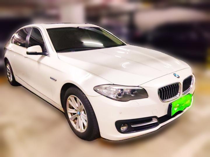 5 Series 2017 520Li photo 3