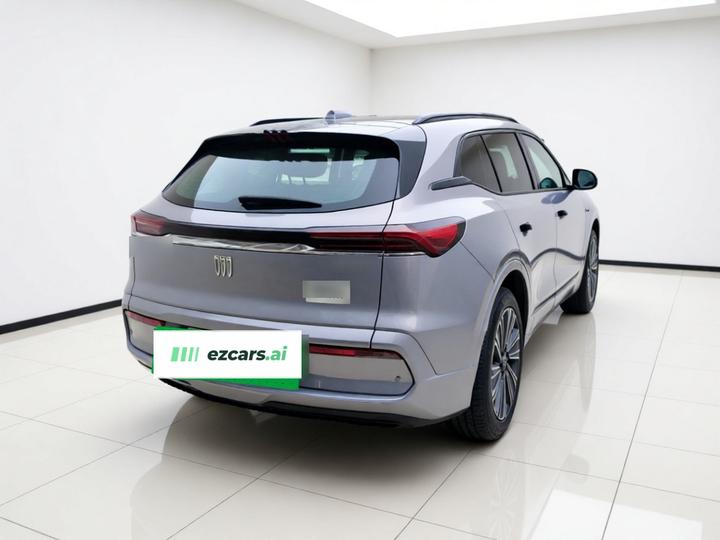 E5 2023 Standard Range photo 4