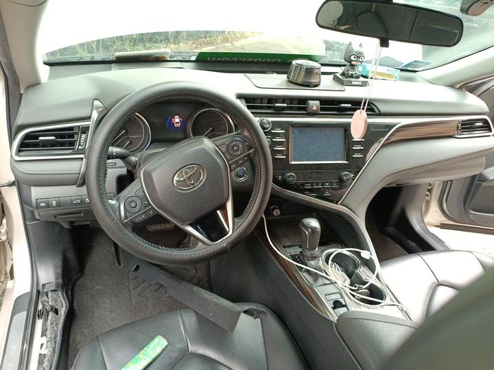 Camry 2018 2.0G Luxury photo 5