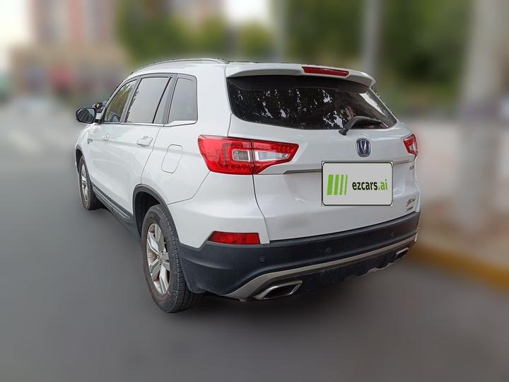 CS75 2015 1.8T AT AWD Elite China V photo 4