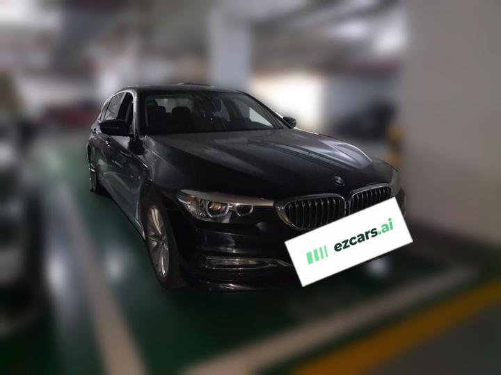 5 Series 2018 530Li Leading Luxury photo 3
