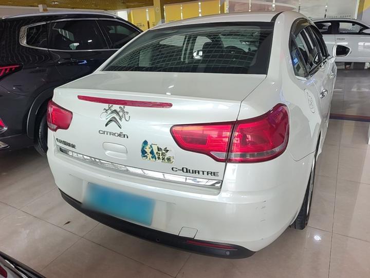 2013 Sedan 1.6L MT photo 3
