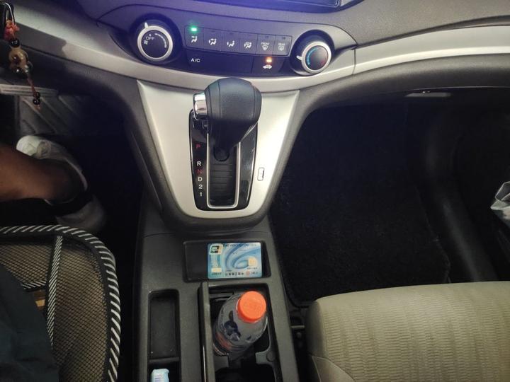 CR-V 2012 2.0L RWD photo 6