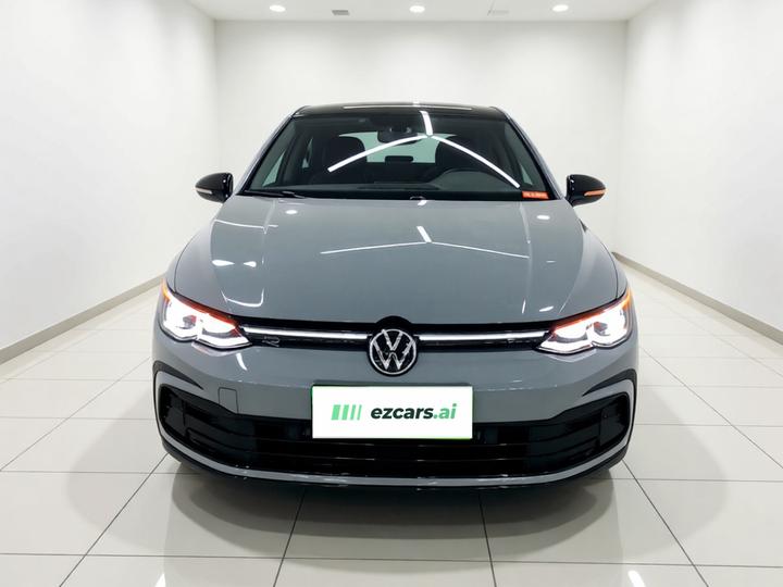 Golf 2023 280TSI DSG R-Line Lite photo 2