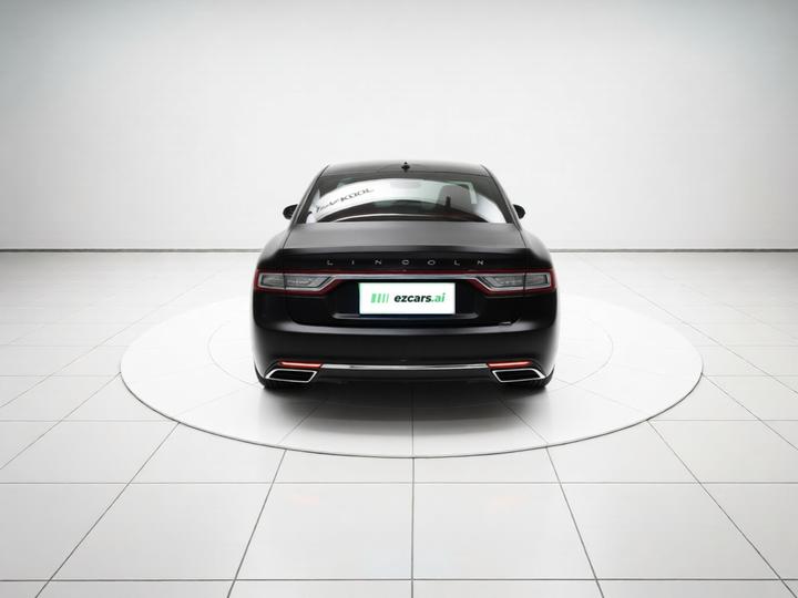 2017 2.0T RWD Exclusive photo 5