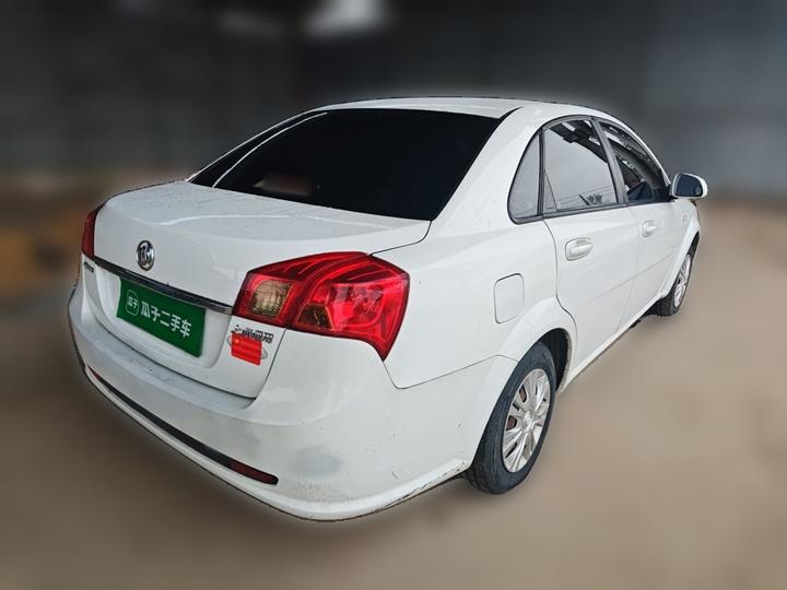 Excelle 2015 1.5L MT Classic photo 6