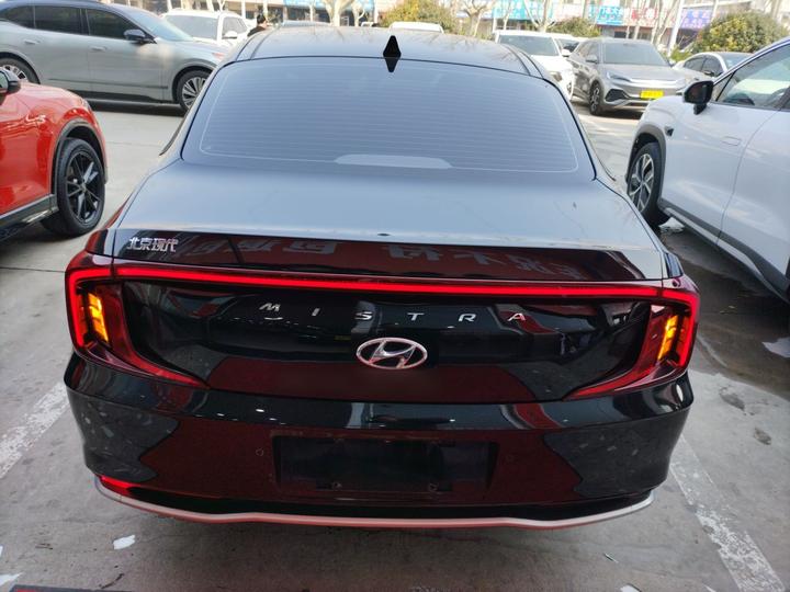 Mistra 2021 1.8L CVT GLX Elite photo 3