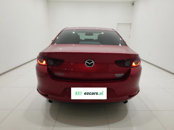 3 Axela 2021 2.0L AT photo 5
