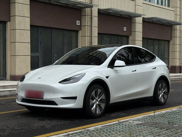 Model Y 2022 Facelift RWD