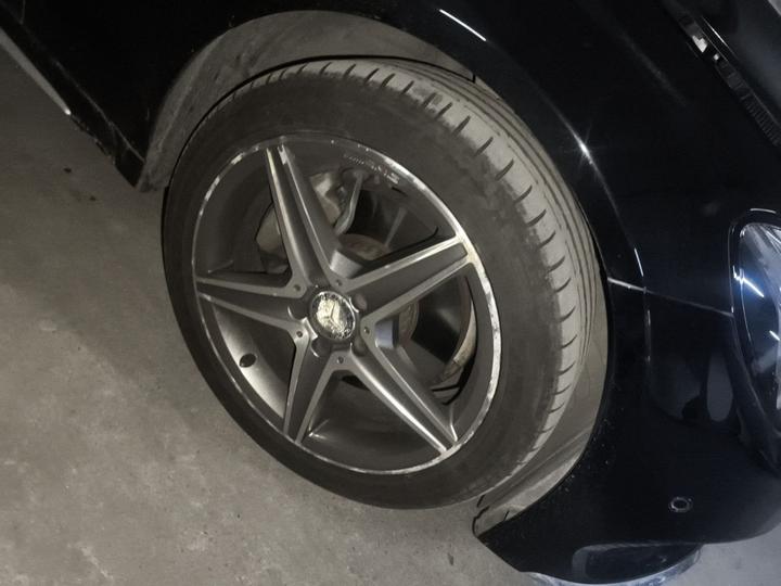 C-Class 2015 C 300 L Sport photo 8