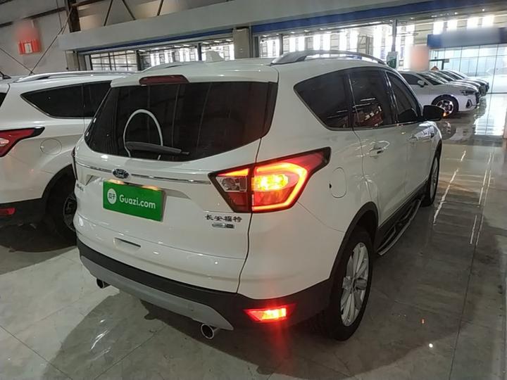 Kuga 2018 EcoBoost 245 AWD photo 4