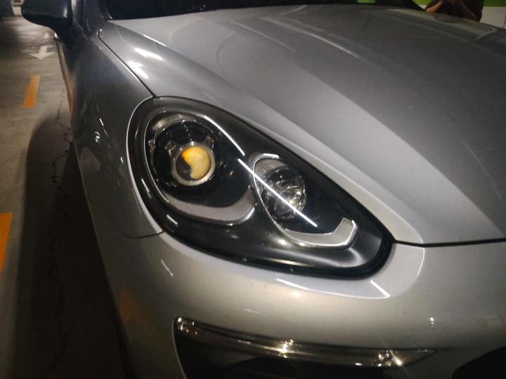 2015 Cayenne 3.0T photo 7