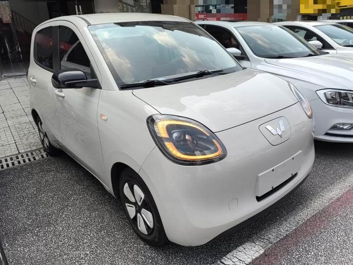 Hongguang MINIEV 2025 4th Gen 4-Door Advanced photo 3