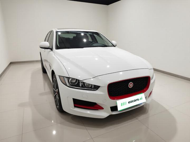 XE 2015 2.0T 200PS R-Sport photo 3
