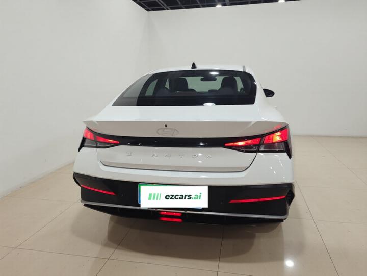 Elantra 2023 1.5L CVT GLX Elite photo 5