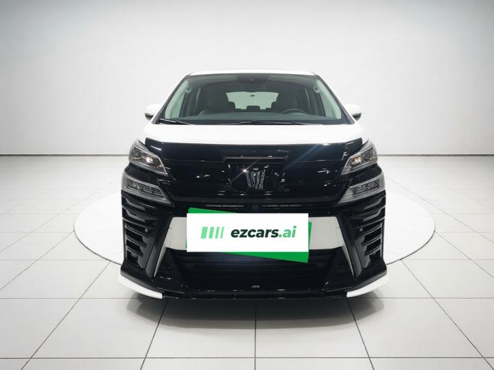 2023 Crown Hybrid 2.5L HV Luxury photo 2