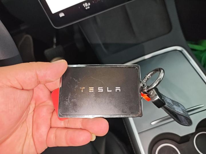 Model Y 2022 Facelift RWD photo 8