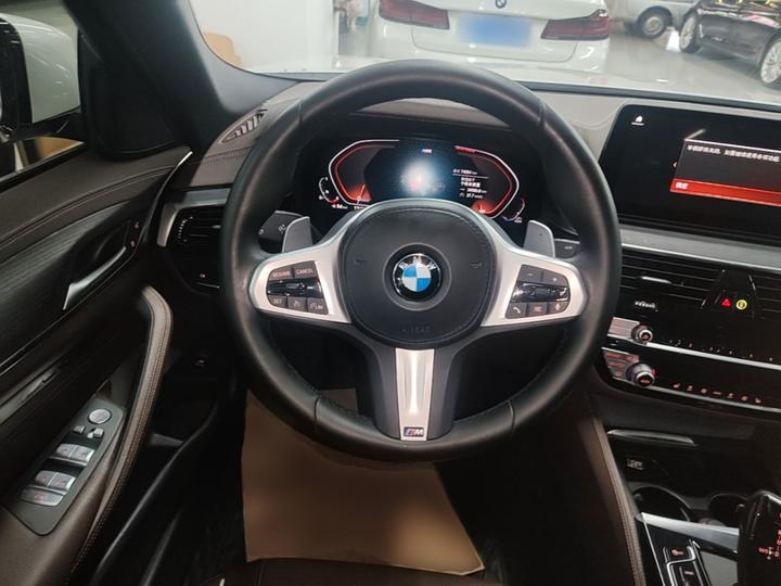 5 Series 2021 Facelift 530Li Leading M Sport Package photo 2