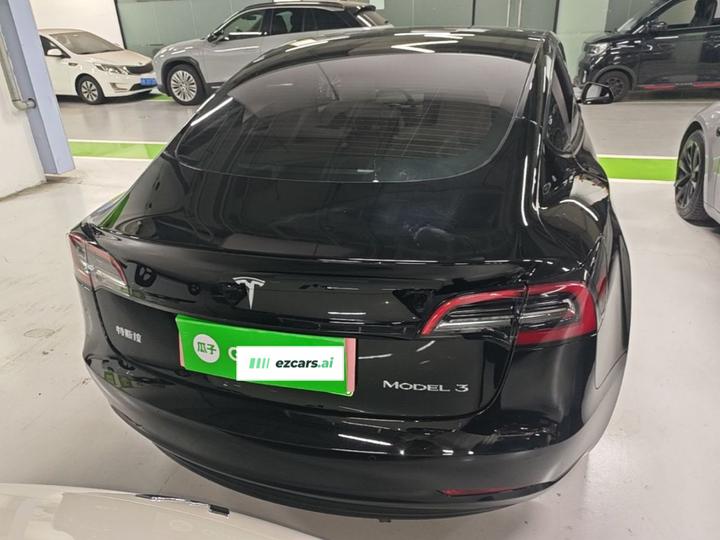 Model 3 2022 RWD photo 5