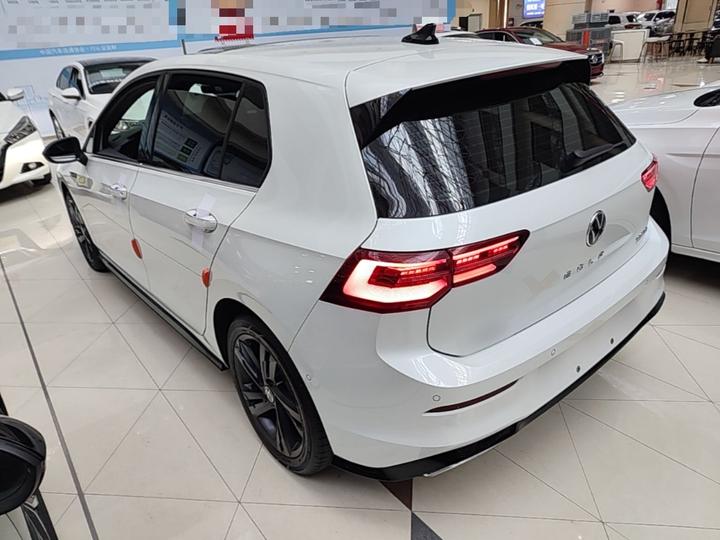 Golf 2023 Facelift 280TSI DSG R-Line Lite photo 4