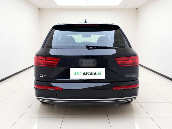 Q7 EV 2019 55 e-tron photo 5
