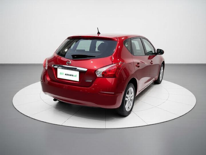 Tiida 2014 1.6L CVT Comfort photo 4