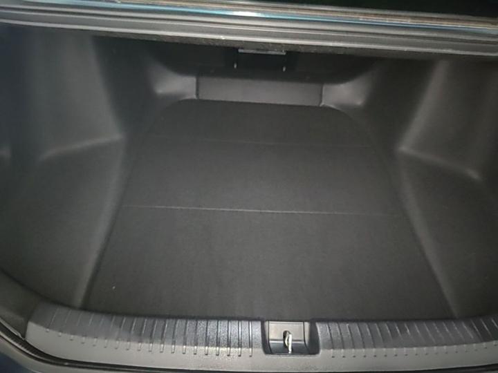 2023 260TURBO photo 8