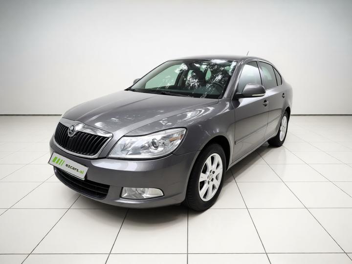 Octavia 2015 Classic 1.6L AT