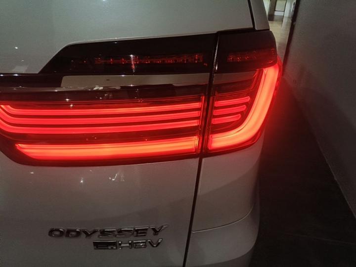 Odyssey 2022 2.0L e:HEV Supreme photo 7