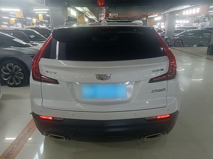 XT4 2020 Facelift 28T RWD Tech photo 3