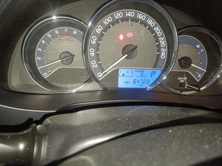Levin 2016 1.6G CVT Elite photo 6