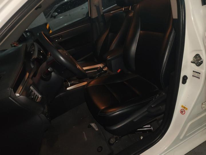 Corolla 2014 1.6L CVT GL-i photo 7