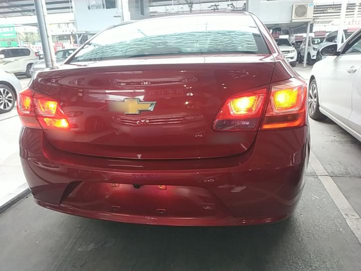 2015 1.5L Classic SE AT photo 5