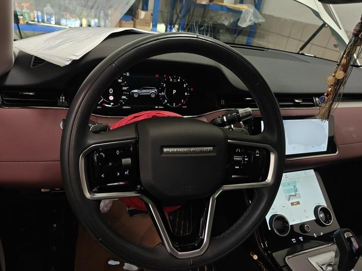 Range Rover Evoque 2022 Facelift Evoque L 249PS R-Dynamic Luxury photo 3