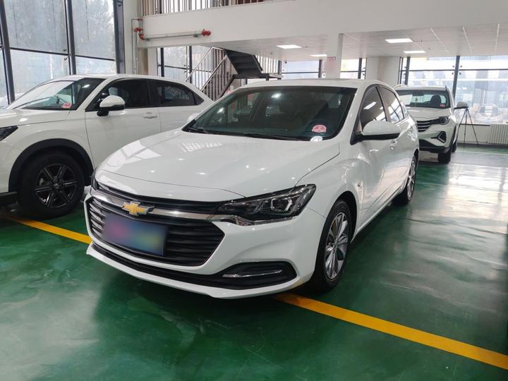 Cruze 2022 320 AT